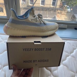 Yeezy Boost 350 V2 linen Size 9.5